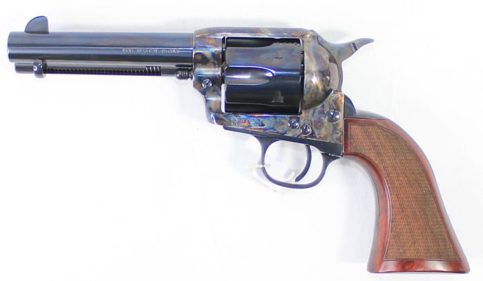 NEW TAYLOR'S & CO. 1873 GUNFIGHTER DEFENDER 45LC 4.75" BLUED / CASE